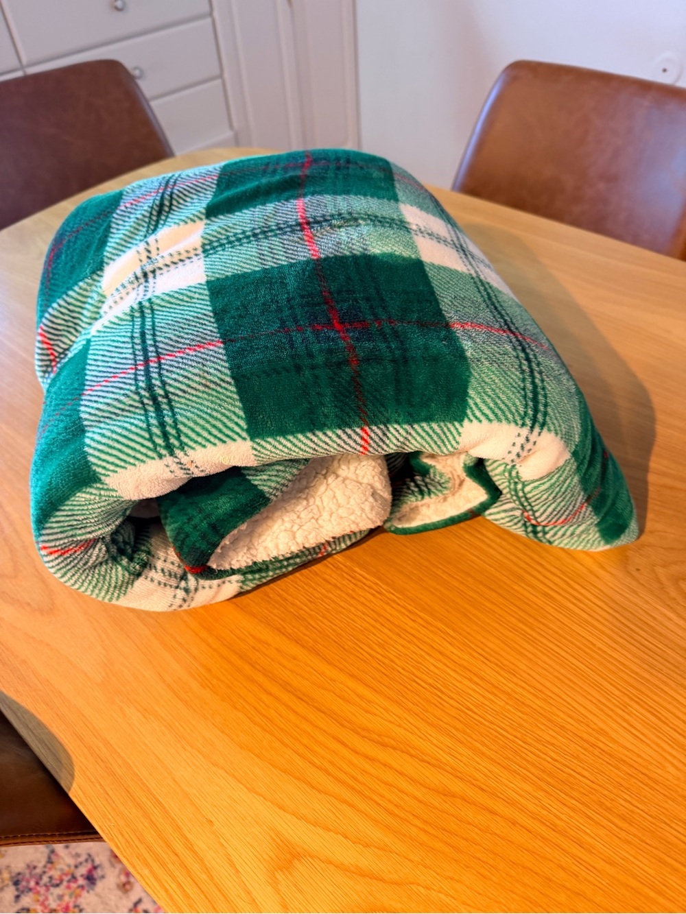 Cozy Green Plaid Sherpa Throw Blanket - threshold 50”x60”